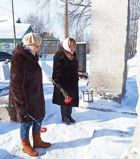 В Приморском районе почтили память погибших воинов