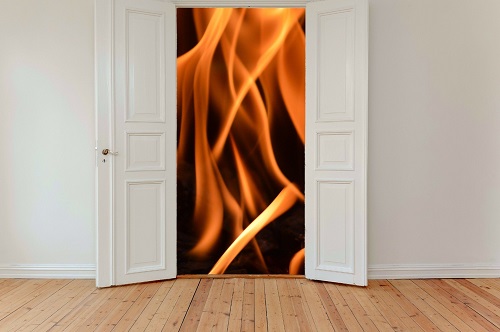 Что делать, если в квартире возник пожар