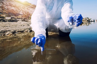 Управление Роспотребназдора провело исследование проб воды водных объектов Приморского района