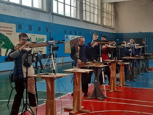 Команда Приморского района заняла 2 место на Беломорских играх по зимнему полиатлону