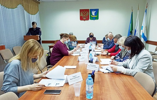 Об итогах первого заседания Общественного совета Приморского района