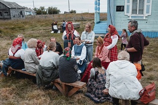 НА ЗИМНЕМ БЕРЕГЕ, У МОРЯ БЕЛОГО НА ЗИМНЕМ БЕРЕГЕ, У МОРЯ БЕЛОГО